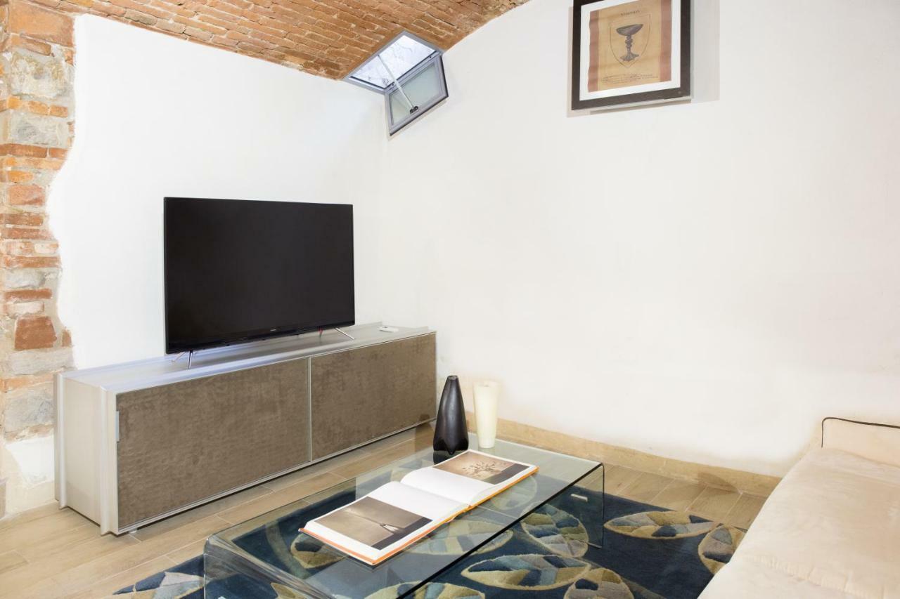 Giglio Apartments By Mmega Firenze Bagian luar foto